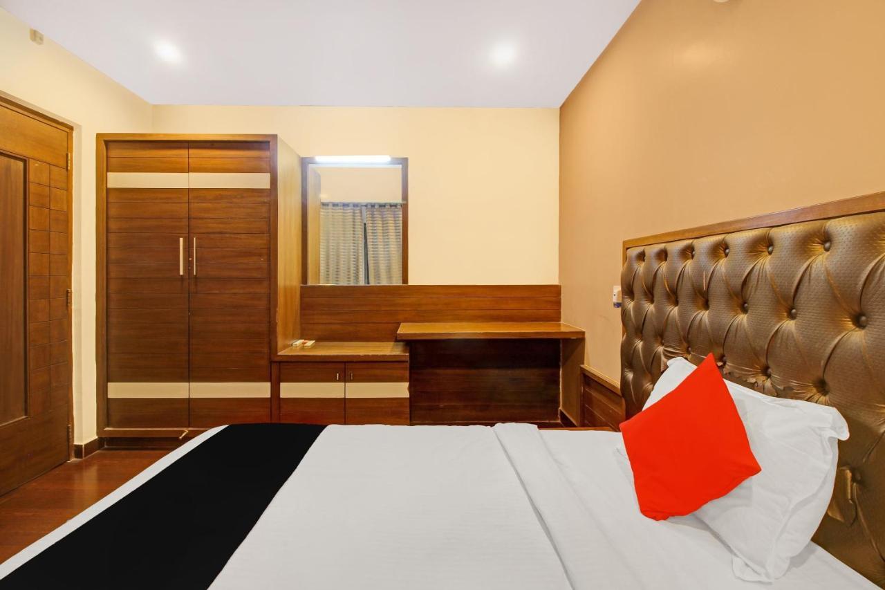 Trimulgherry Collection O 82357 Hotel Surabhi Pride מראה חיצוני תמונה