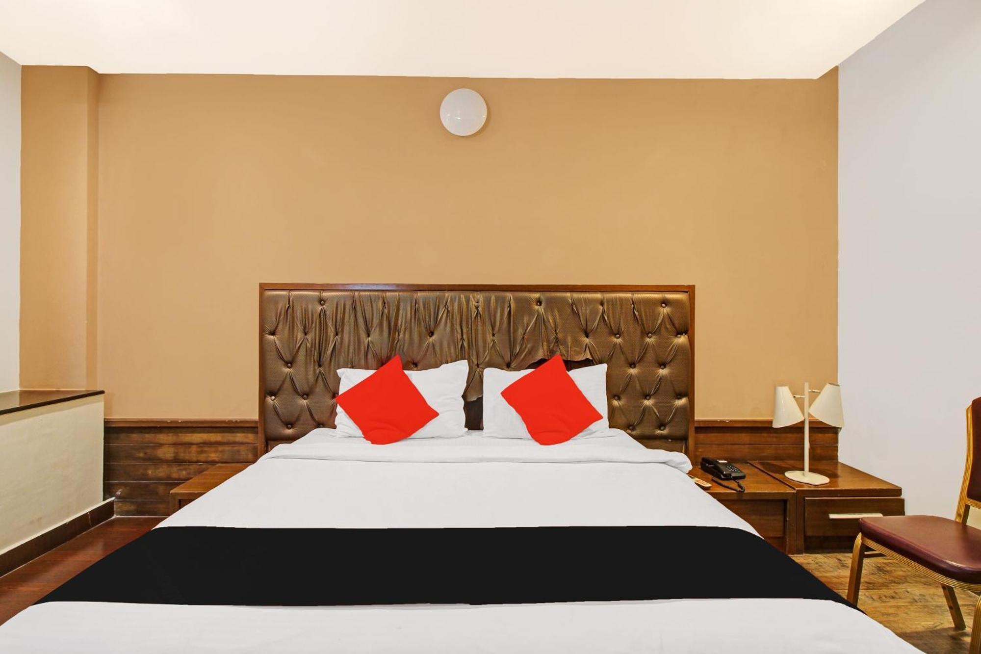 Trimulgherry Collection O 82357 Hotel Surabhi Pride מראה חיצוני תמונה