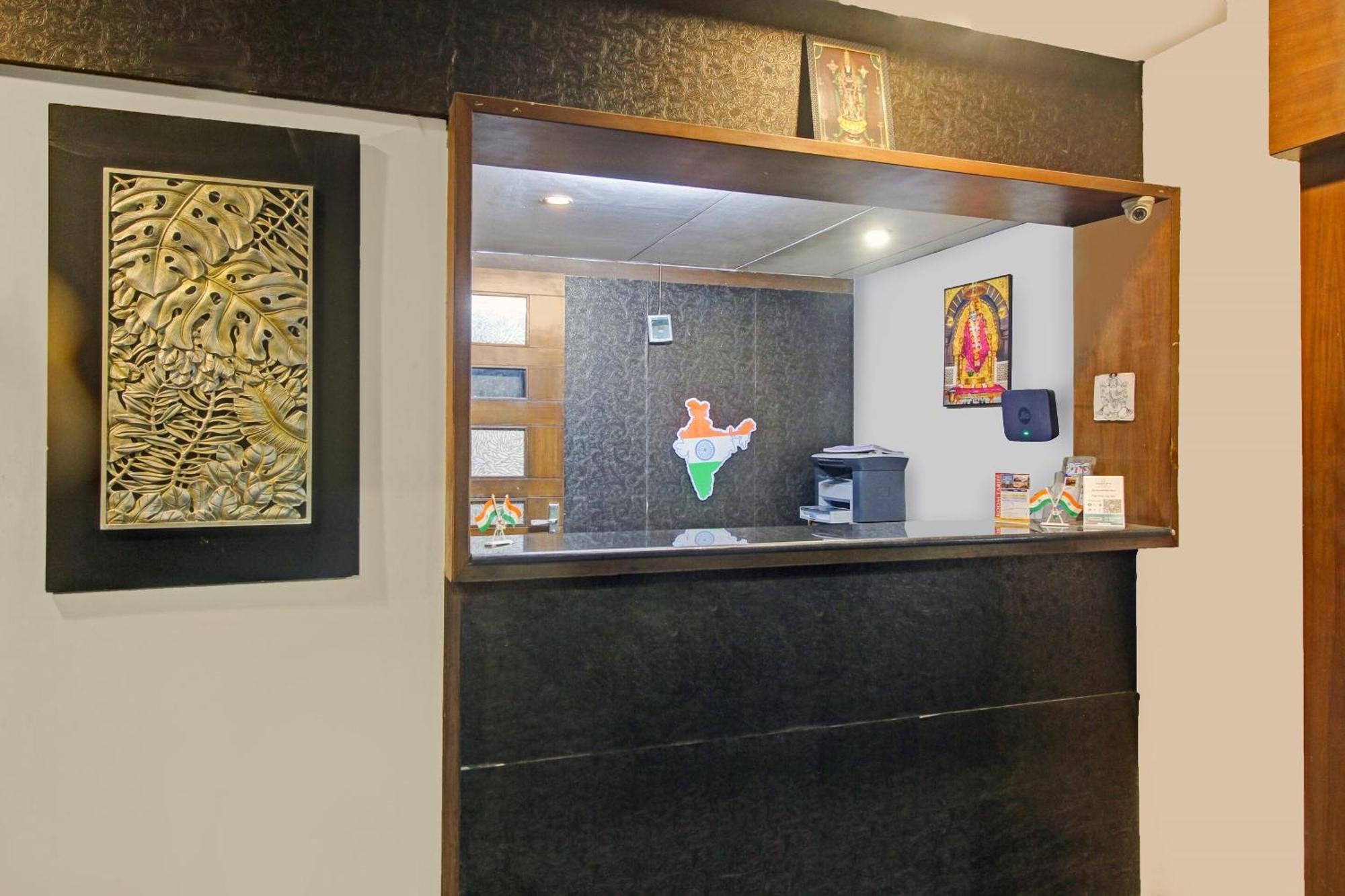 Trimulgherry Collection O 82357 Hotel Surabhi Pride מראה חיצוני תמונה